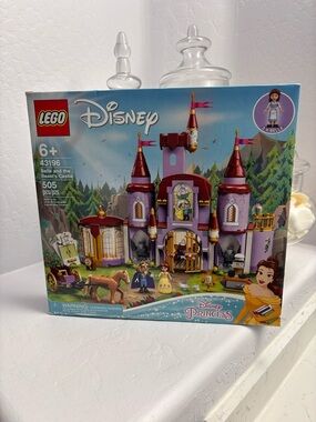 Lego #43196 Belle and the Beast's Castle Disney Princess Retired New Sealed